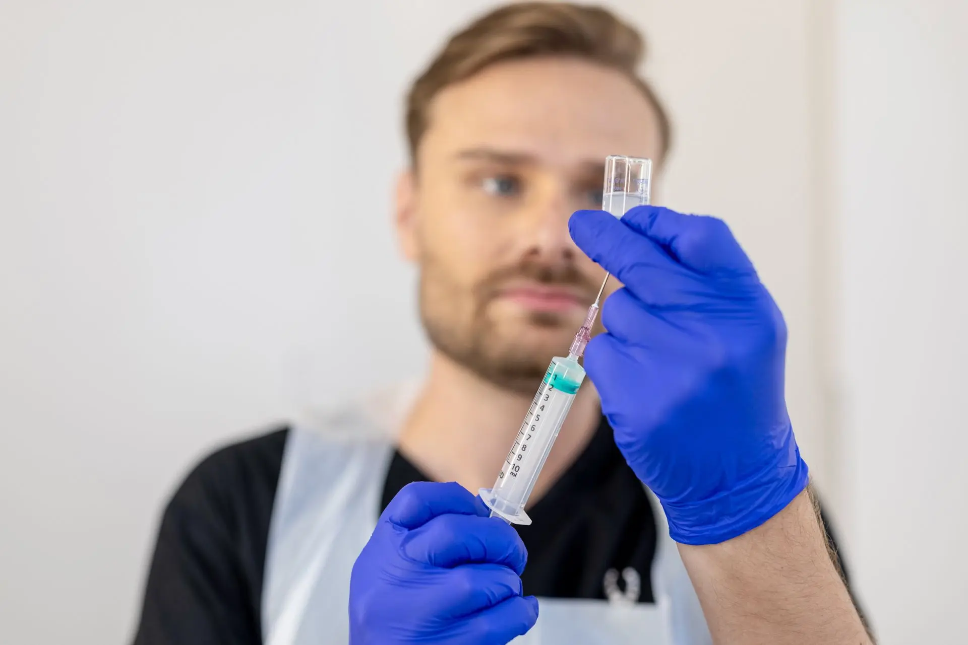 REVIV_IM_Vitamin_Shots_Header_21423abf31
